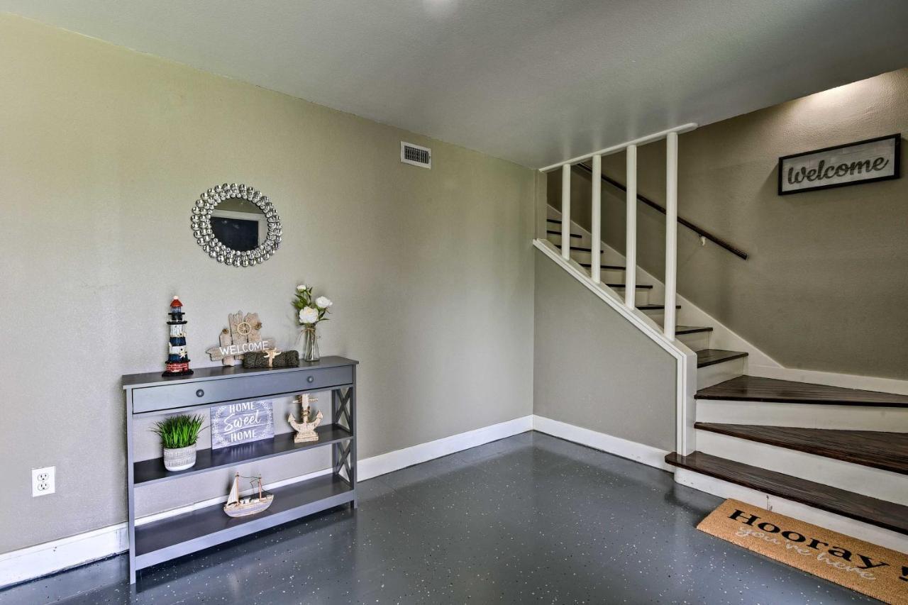 Spacious And Modern Family Duplex In Galveston! Exterior foto
