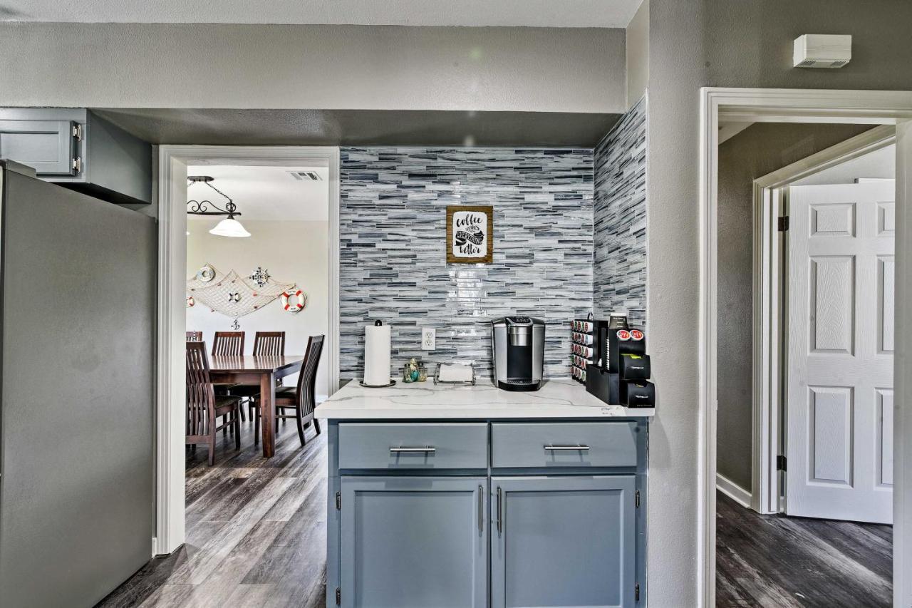 Spacious And Modern Family Duplex In Galveston! Exterior foto